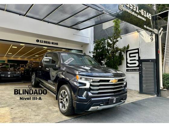 CHEVROLET SILVERADO 5.3 V8 GASOLINA 1500 HIGH COUNTRY 4X4 AUTOMÁTICO